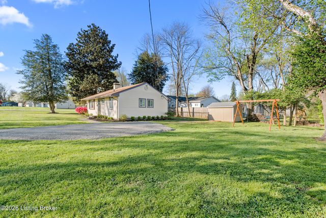 1422 Old Mill Rd, Louisville, KY 40242