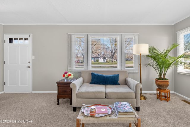 1422 Old Mill Rd, Louisville, KY 40242