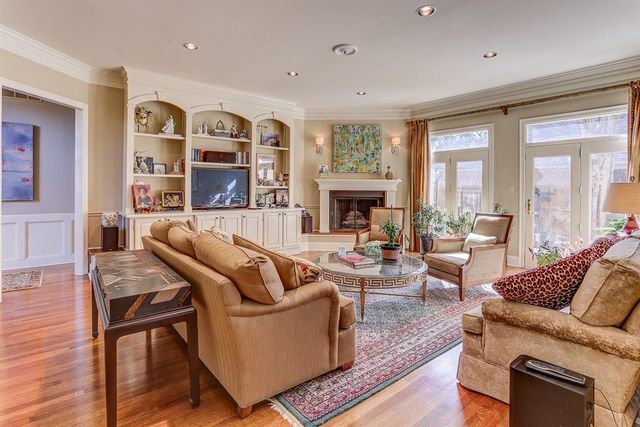 6667 RUE BEAUMONDE DR, Memphis, TN 38120