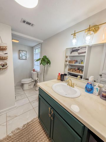 1800 1st Terrace, Hattiesburg, MS 39401