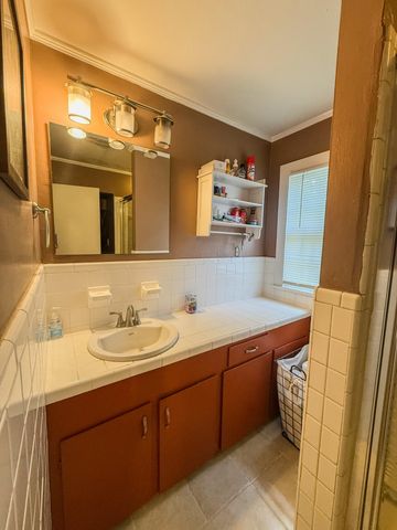 1800 1st Terrace, Hattiesburg, MS 39401