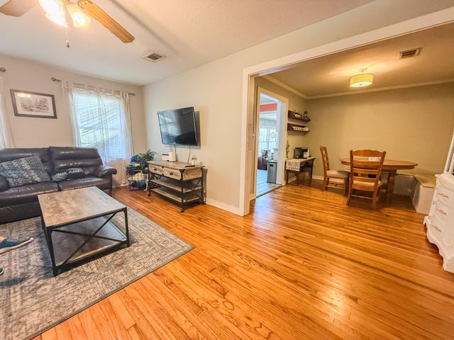1800 1st Terrace, Hattiesburg, MS 39401