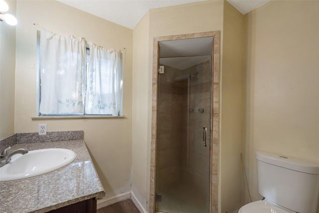 6742 Indian Lake Drive, Houston, TX 77489