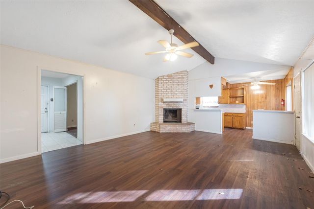 6742 Indian Lake Drive, Houston, TX 77489