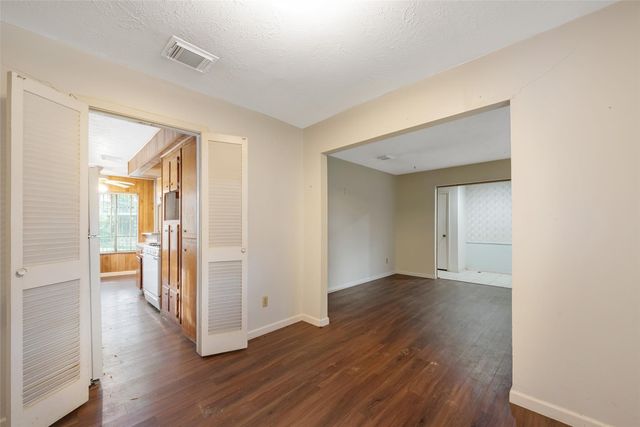 6742 Indian Lake Drive, Houston, TX 77489