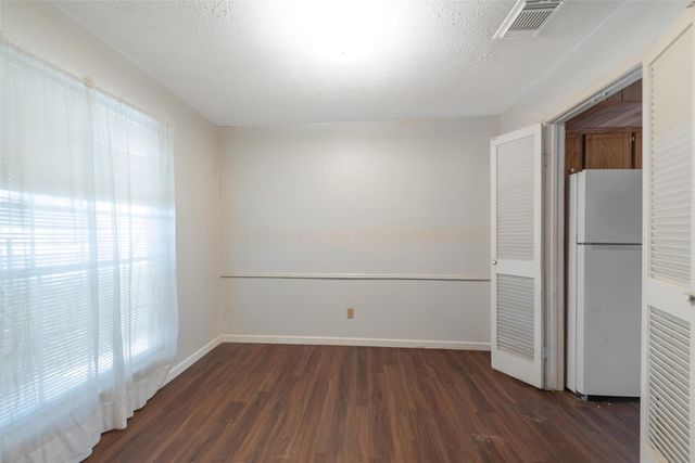 6742 Indian Lake Drive, Houston, TX 77489