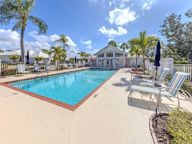 620 CROSSFIELD CIRCLE 38, Venice, FL 34293