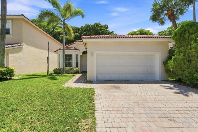 7778 NW 17th Place, Pembroke Pines, FL 33024