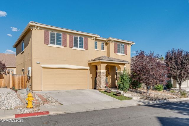 7220 Windswept Loop, Sparks, NV 89436