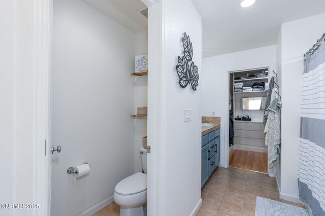 7220 Windswept Loop, Sparks, NV 89436