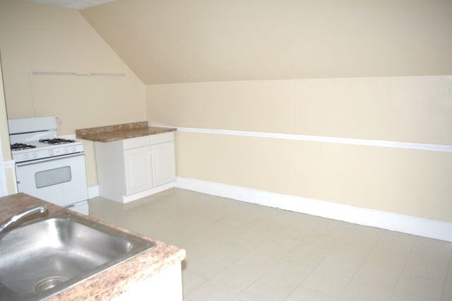 968 S Franklin St 2, Holbrook, MA 02343