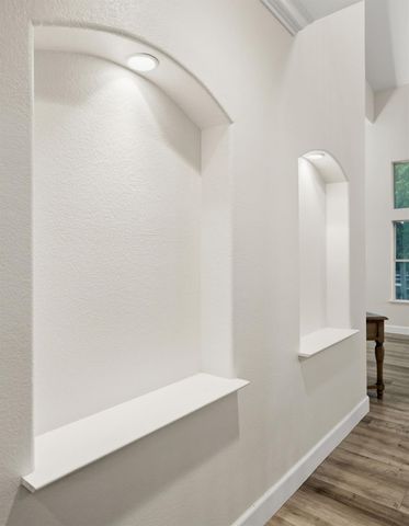 3220 Camelot Dr, Rocklin, CA 95765