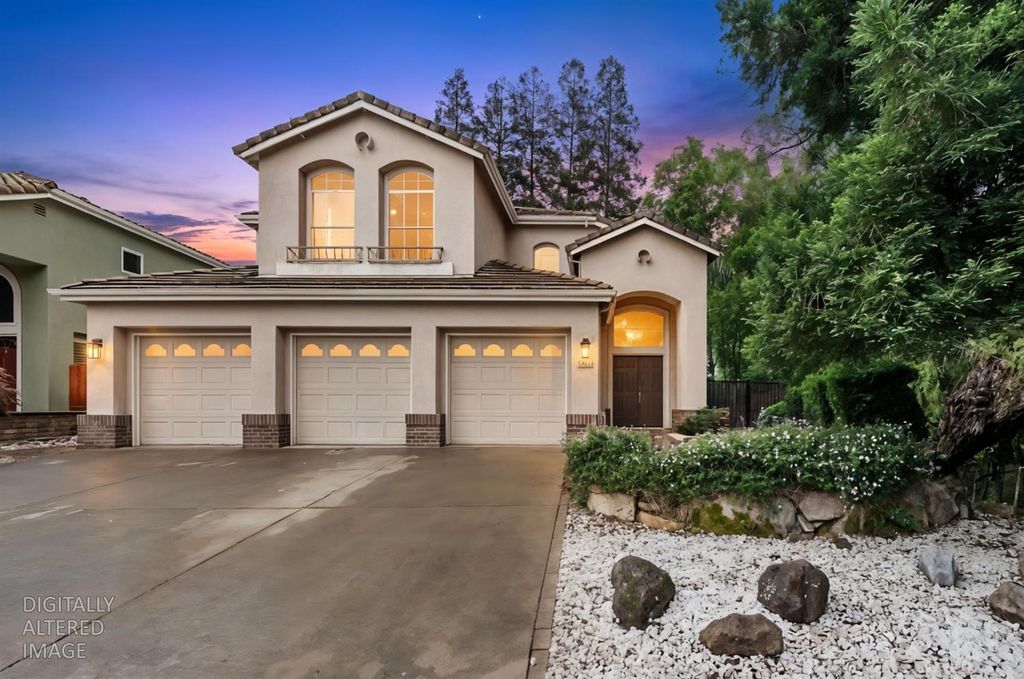 3220 Camelot Dr, Rocklin, CA 95765