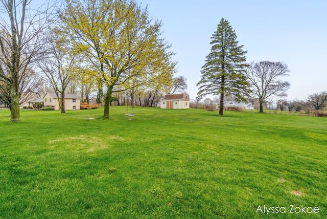 13512 24th Avenue, Marne, MI 49435
