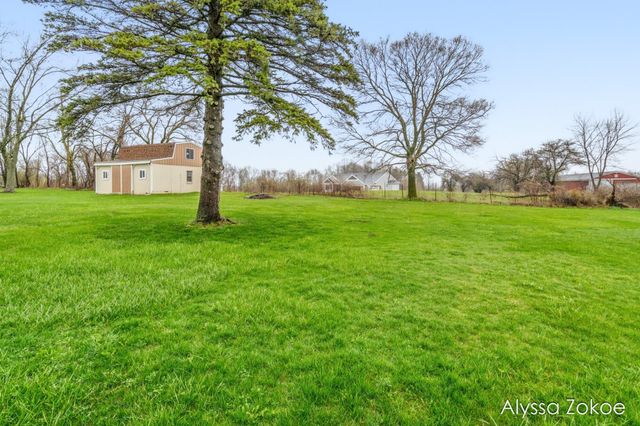 13512 24th Avenue, Marne, MI 49435