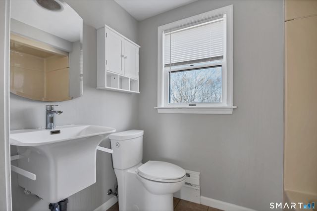 178 Mirra Drive, Groton, CT 06340