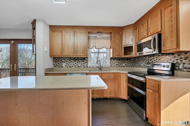 178 Mirra Drive, Groton, CT 06340