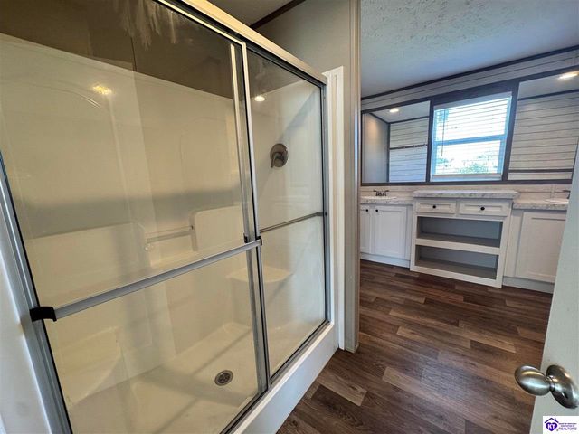 3883 Woodland Road, Vine Grove, KY 40175