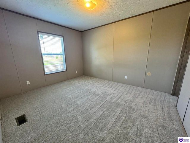 3883 Woodland Road, Vine Grove, KY 40175