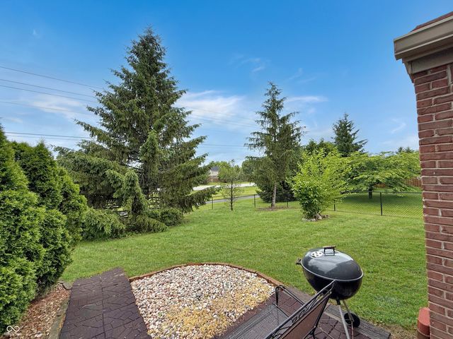 9302 N Bayland Drive, Mccordsville, IN 46055