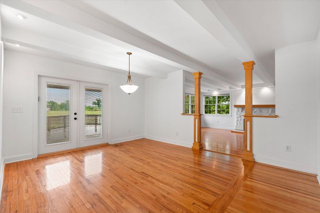 1007 Falls Ave, Madison, TN 37115
