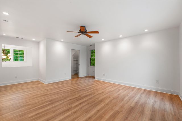 1007 Falls Ave, Madison, TN 37115