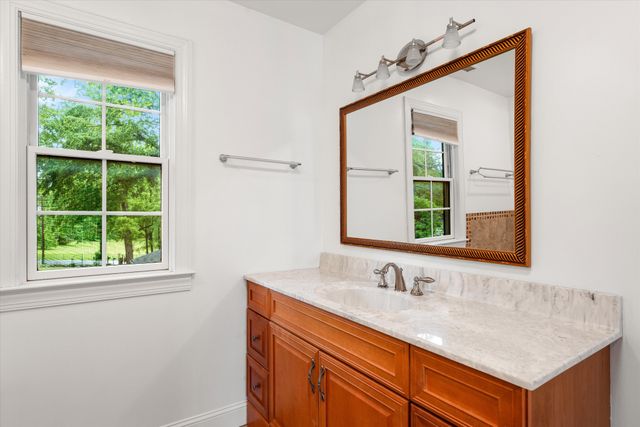 1007 Falls Ave, Madison, TN 37115