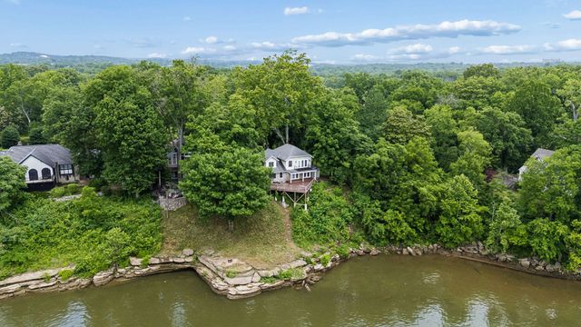 1007 Falls Ave, Madison, TN 37115