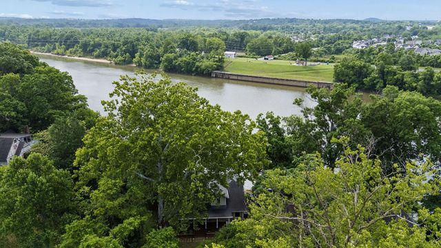 1007 Falls Ave, Madison, TN 37115