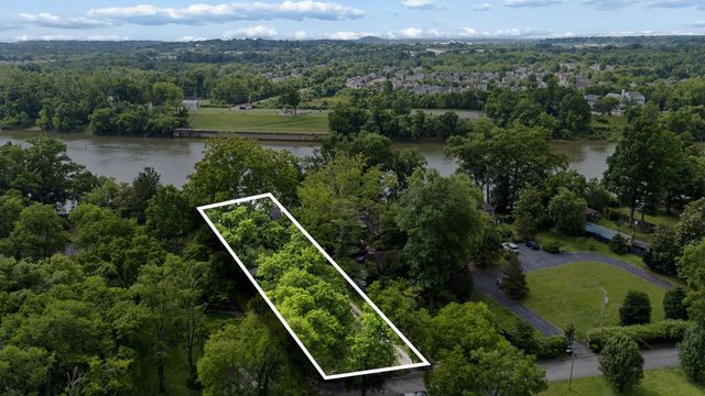 1007 Falls Ave, Madison, TN 37115