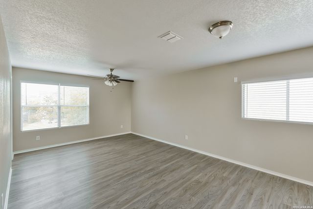 338 SPRUCE BREEZE, San Antonio, TX 78245