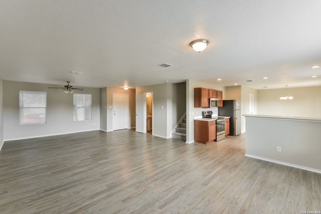 338 SPRUCE BREEZE, San Antonio, TX 78245