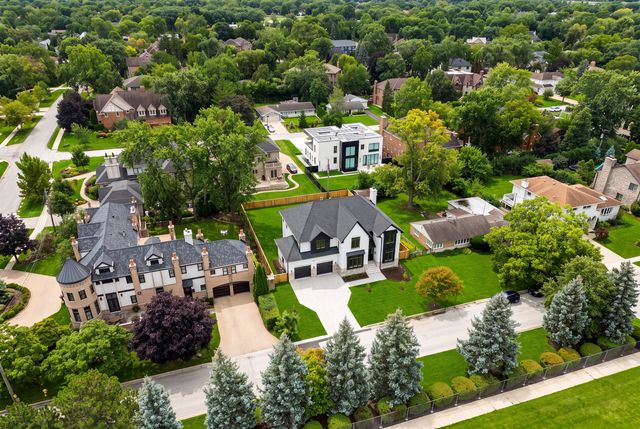 2301 Farrell Avenue, Park Ridge, IL 60068