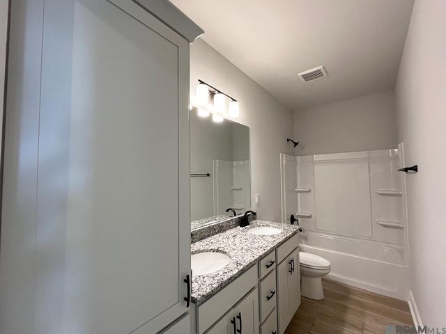 1586 Old Tucson Ave, Zachary, LA 70791