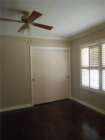902 Wilshire Pl, Corpus Christi, TX 78411