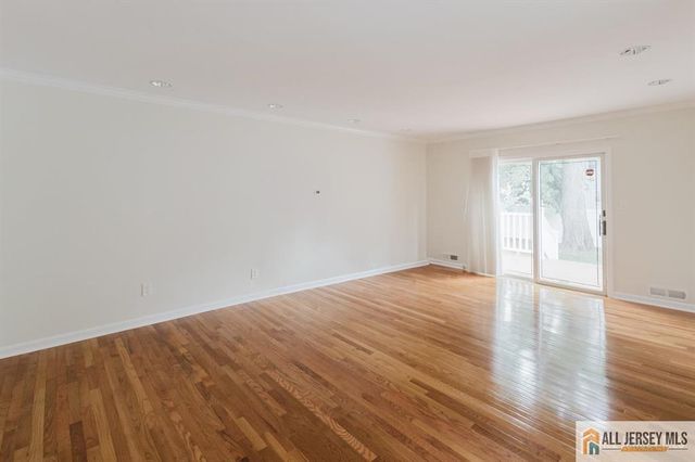 8 Desmet Avenue, Milltown, NJ 08850