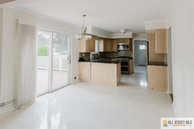 8 Desmet Avenue, Milltown, NJ 08850