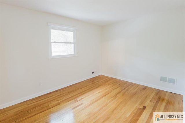 8 Desmet Avenue, Milltown, NJ 08850