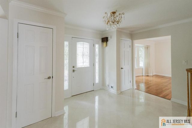 8 Desmet Avenue, Milltown, NJ 08850