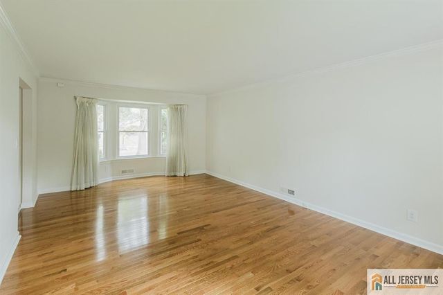 8 Desmet Avenue, Milltown, NJ 08850