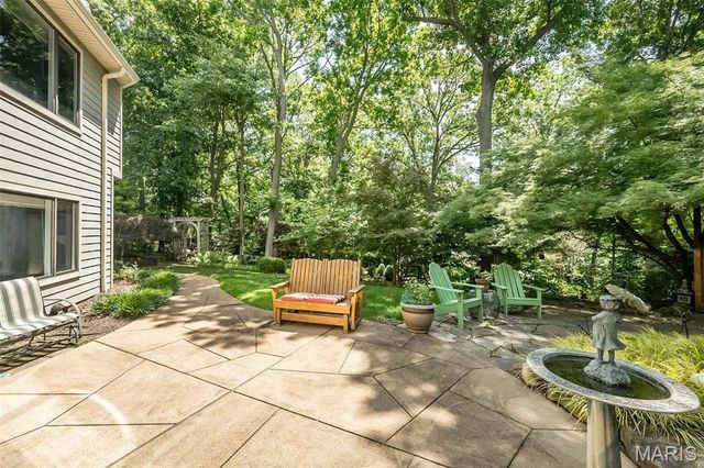 718 River Hills Drive, Fenton, MO 63026