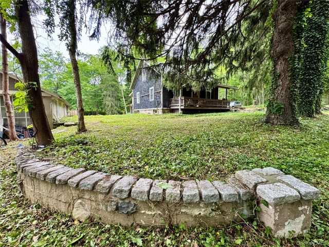 210 Seven Bridges Road A, Mount Kisco, NY 10549