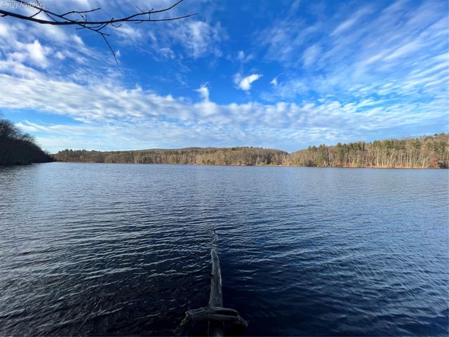 210 Seven Bridges Road A, Mount Kisco, NY 10549