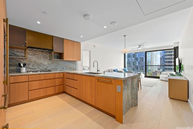 1100 Ala Moana Boulevard 1710, Honolulu, HI 96814