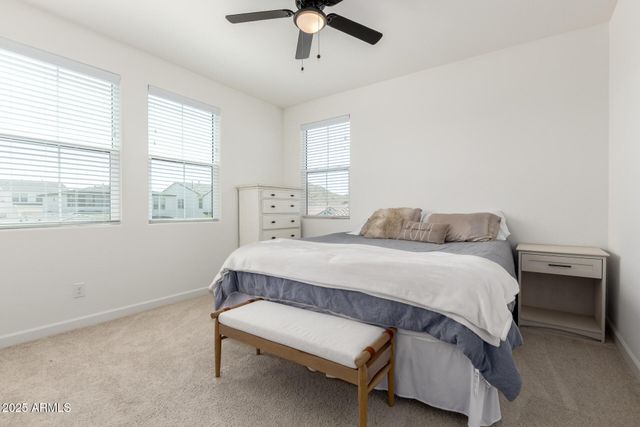 3914 W SERPENTINE Drive, San Tan Valley, AZ 85144