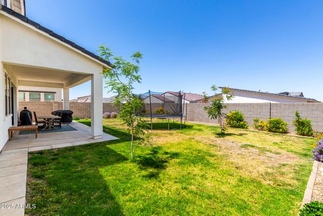 3914 W SERPENTINE Drive, San Tan Valley, AZ 85144