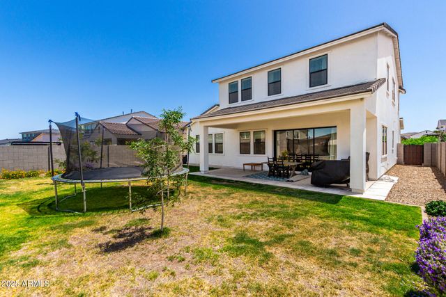 3914 W SERPENTINE Drive, San Tan Valley, AZ 85144
