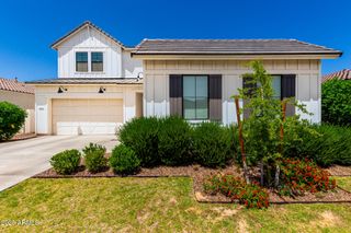 3914 W SERPENTINE Drive, San Tan Valley, AZ 85144