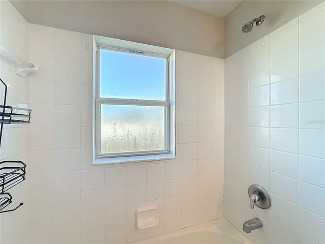 389 ST GEORGES CIRCLE, Eagle Lake, FL 33839