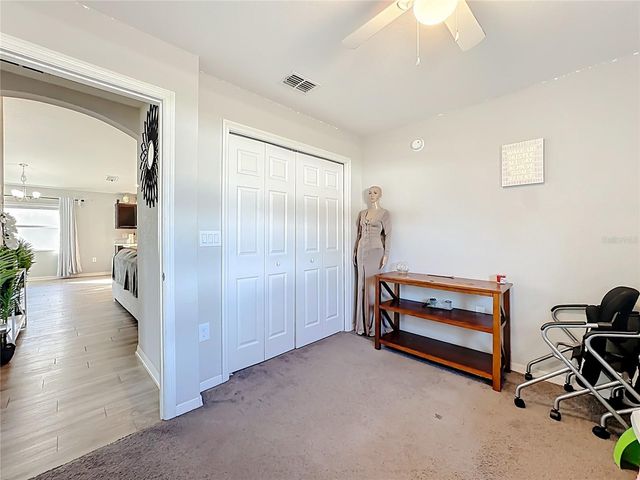 389 ST GEORGES CIRCLE, Eagle Lake, FL 33839